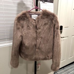 Carolina Belle Montréal Fur Coat